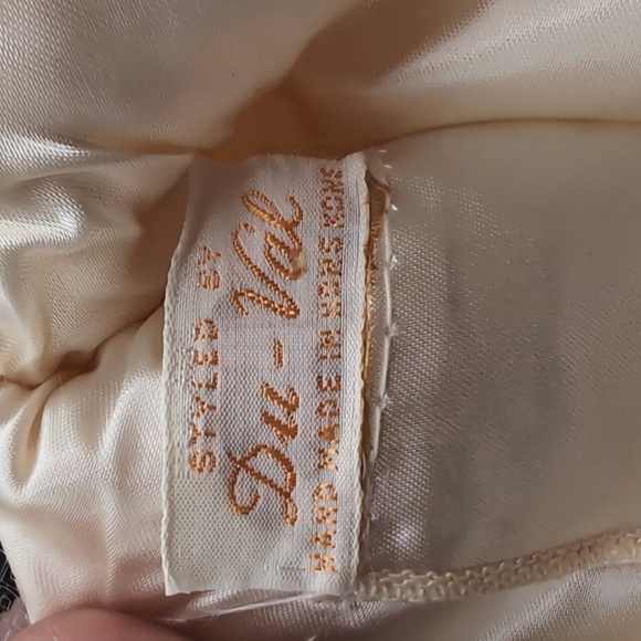 Du-Val|NWOT Champagne Pink Clutch With Silver Toned Detailing & Studded Pattern - Picture 6 of 10